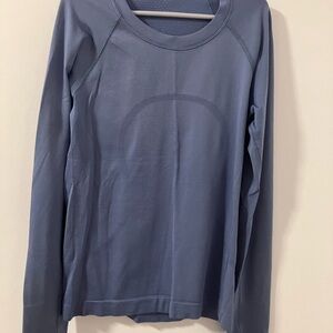 Lululemon Swiftly Long Sleeve - Waist Length - Size 2